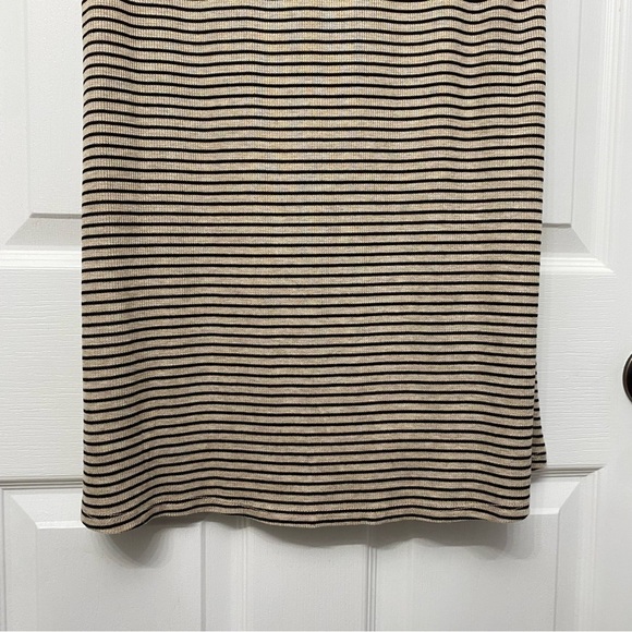 🆕 Blu Pepper Short Sleeve Striped Dress Medium - Picture 9 of 15